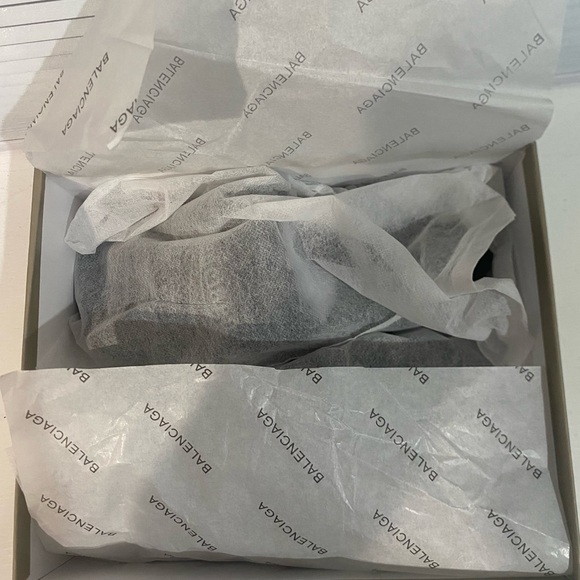 Balenciaga fur slides - Picture 5 of 6